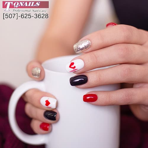 Tq Nails interior view