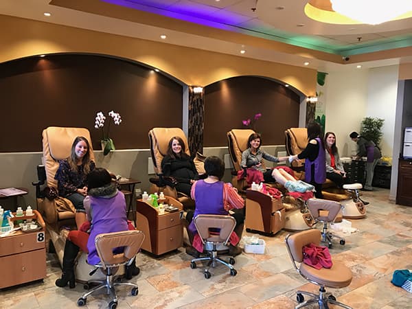 Lili Nails interior view