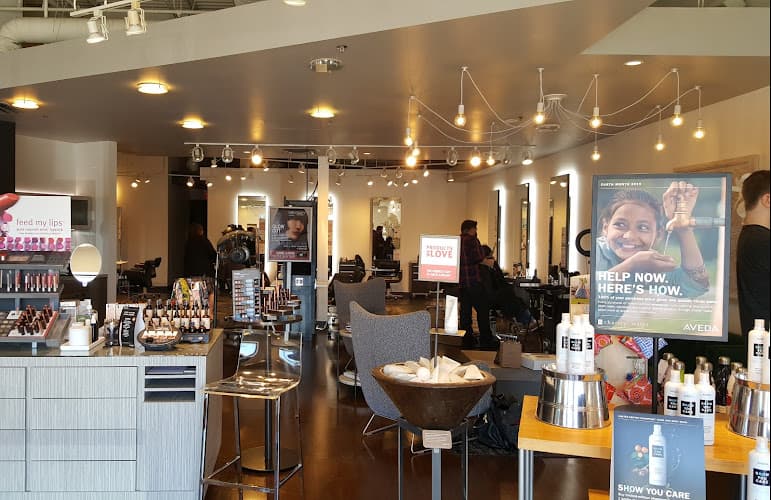 Sanctuary Salonspa interior view