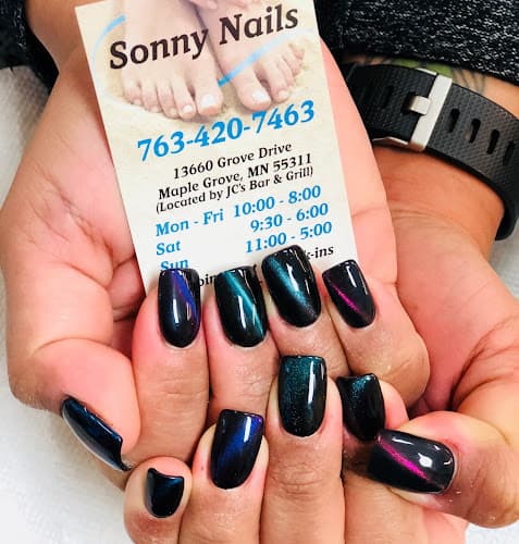 Sonny Nails Located By Batteries Plus Domino’S Pizza interior view