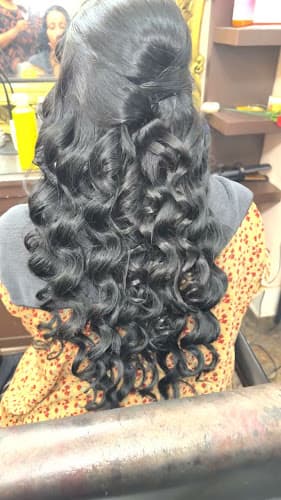 Yasmin Djibouti Beauty Salon interior view