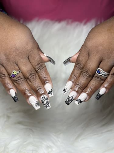 Exotic Nails interior view
