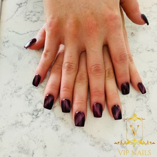 Vip Nails interior view