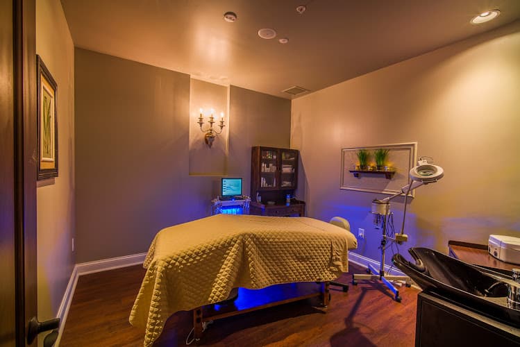 Woodhouse Spa Arbor Lakes interior view