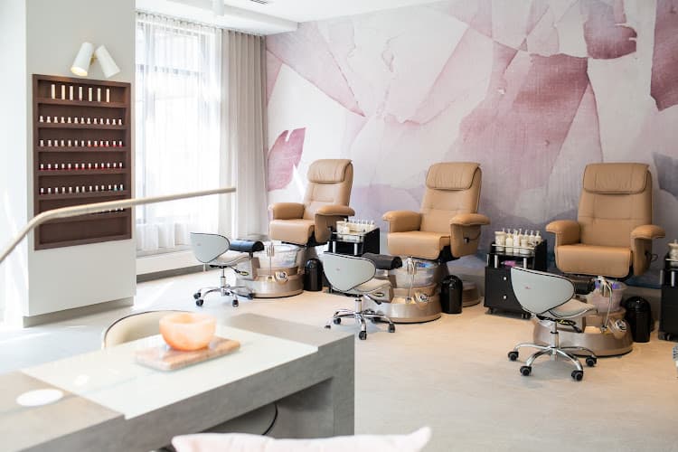 Anda Spa interior view