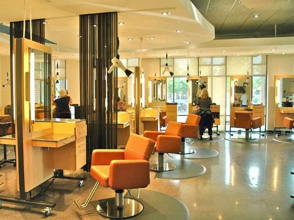 Reflect Salon + Spa | Aveda | Plymouth interior view