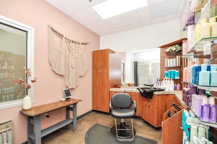 Sola Salon Studios interior view