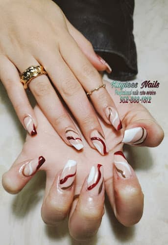 Kaylees Nails 15% Off Any Service When $50 Or More Is Spent For New Customers Only Only From Mondays To Thursdays interior view